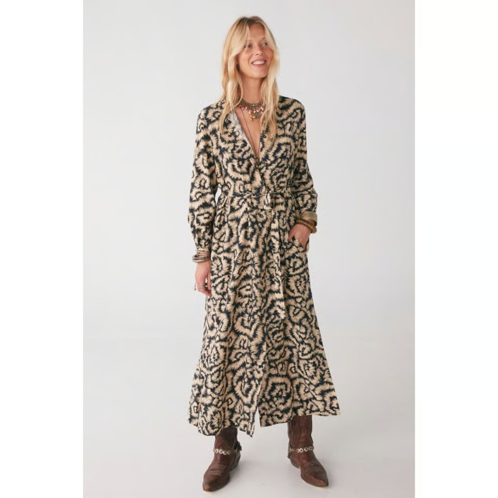 Maison Hotel Feather Anna Long Maxi shirt Dress Notte  tie-dye print Boho Chic S